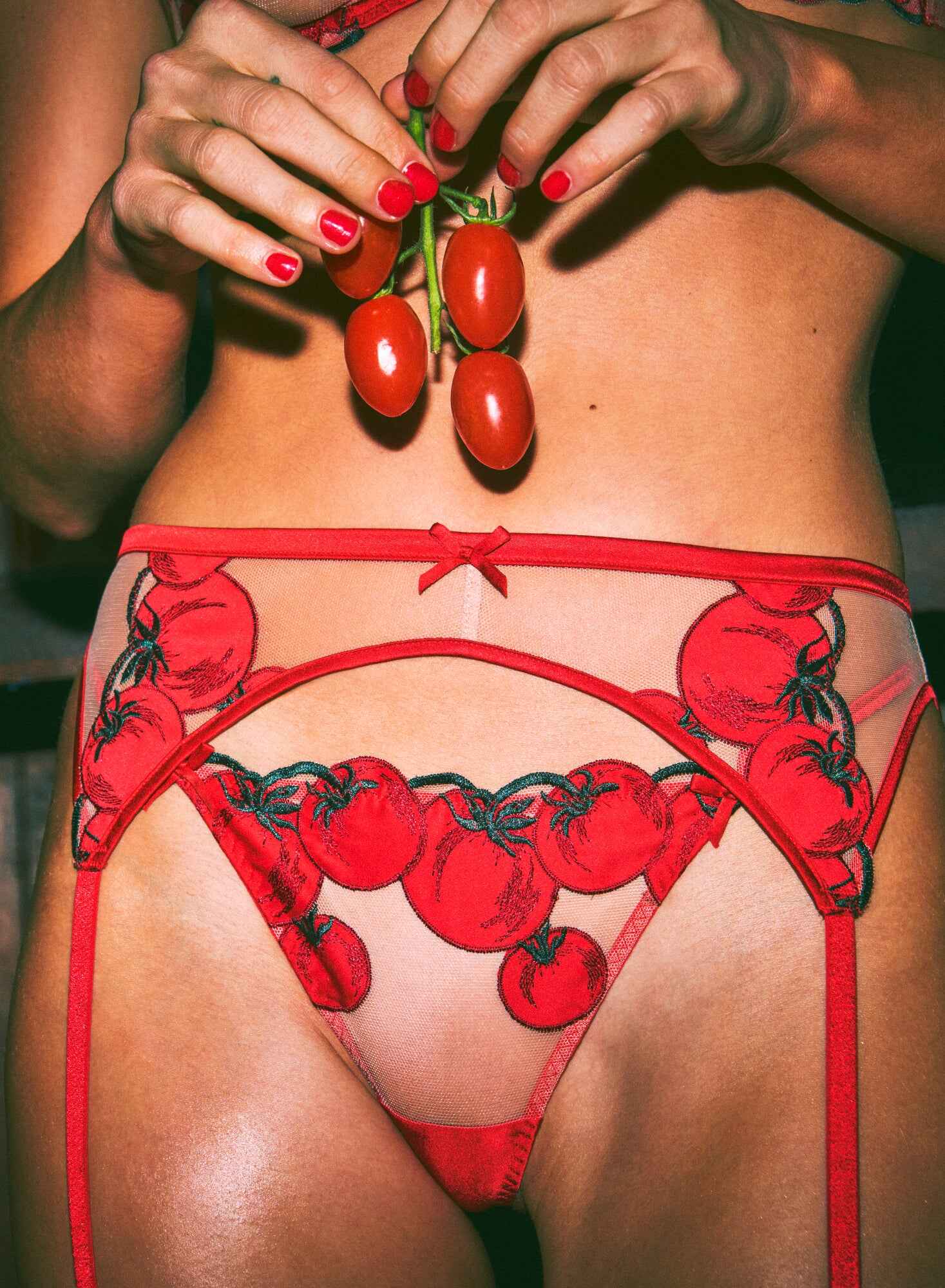 Tomato Garter