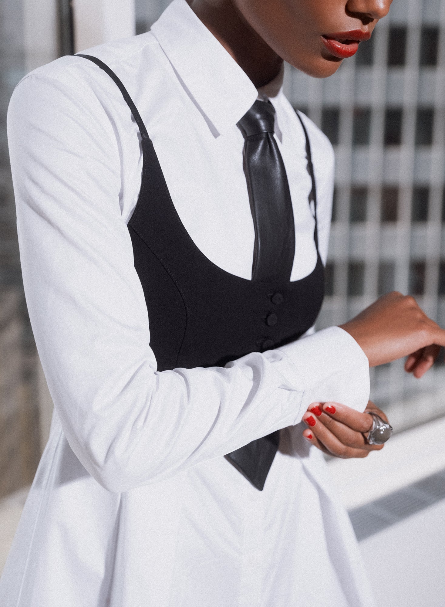 Maxwell Cropped Vest in black