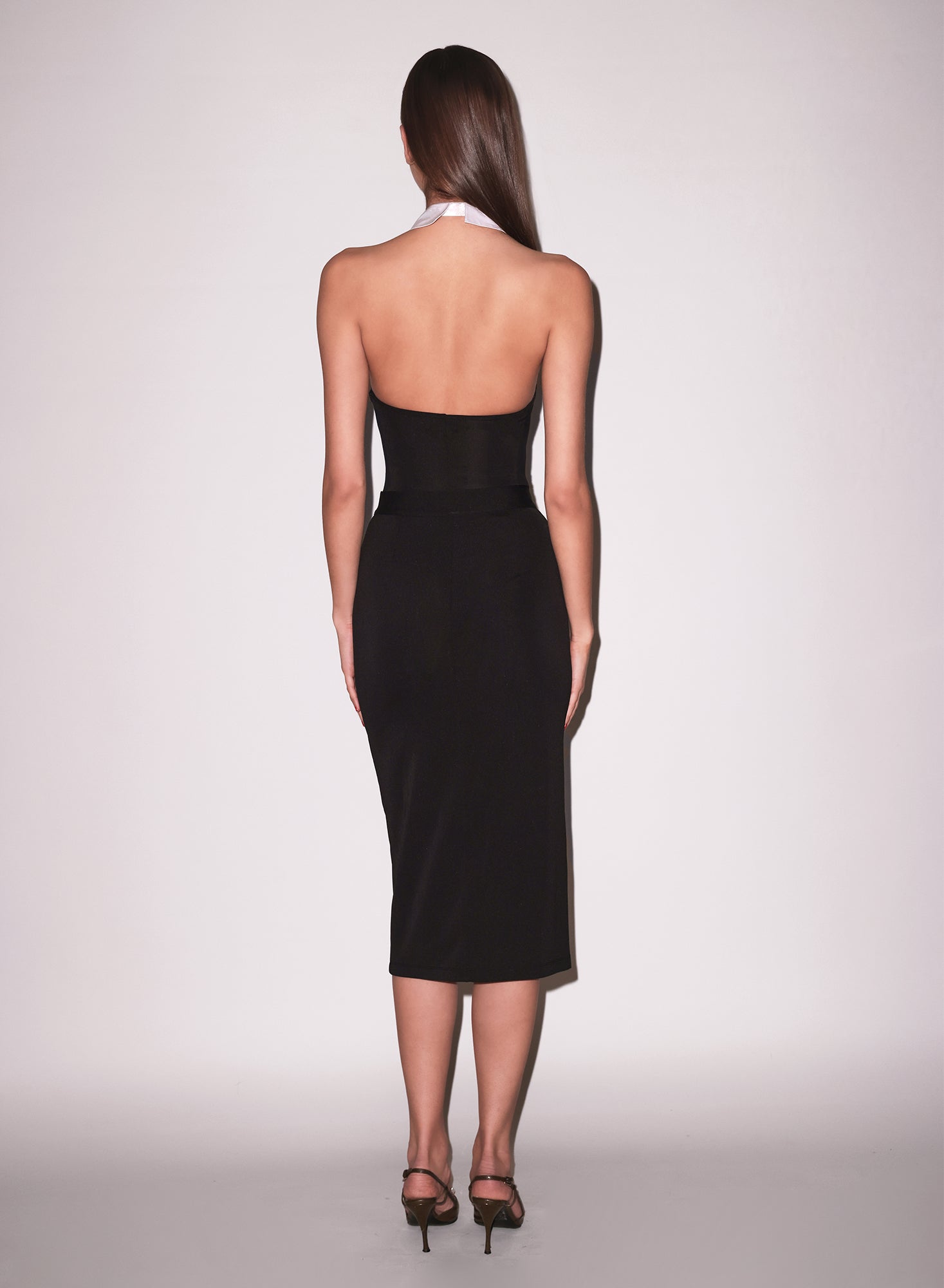 Hannah Bodysuit & Undo Me Skirt in black
