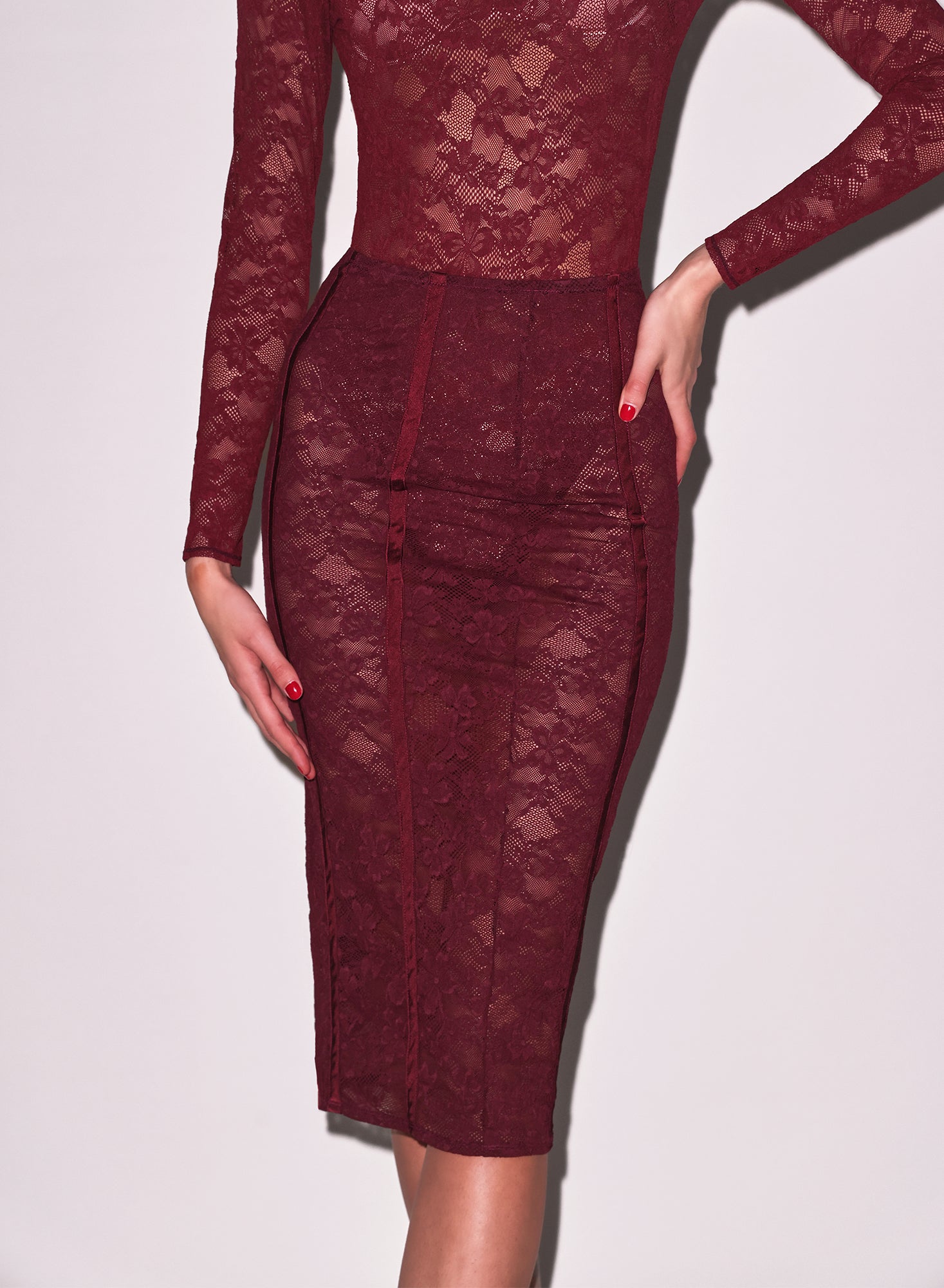 Auburn Le Stretch Lace Pencil Skirt | Fleur du Mal