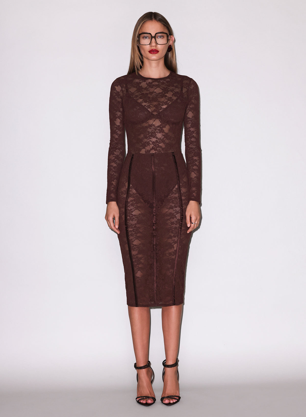 Le Stretch Lace Long Sleeve Bodysuit-cocoa plum-Fleur du Mal