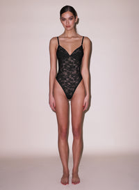 Le Stretch Lace Wireless Bodysuit