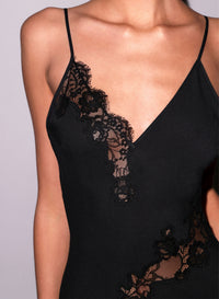 Dress in black- Fleur du Mal