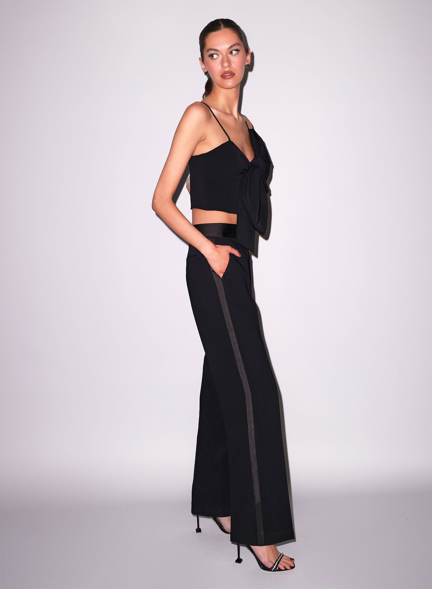 Blair Bow Top in black