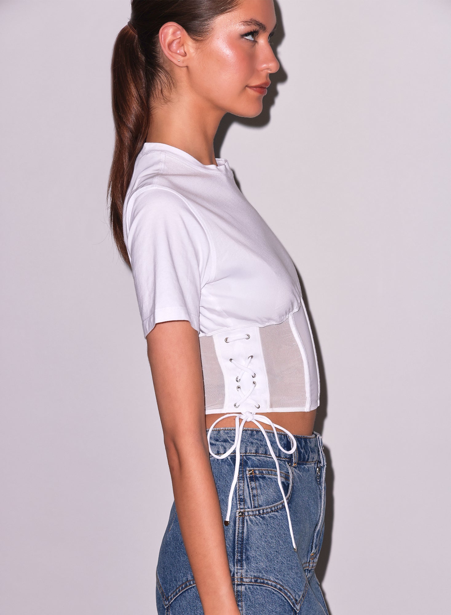 Cropped T-Shirt in ivory with mesh corset 