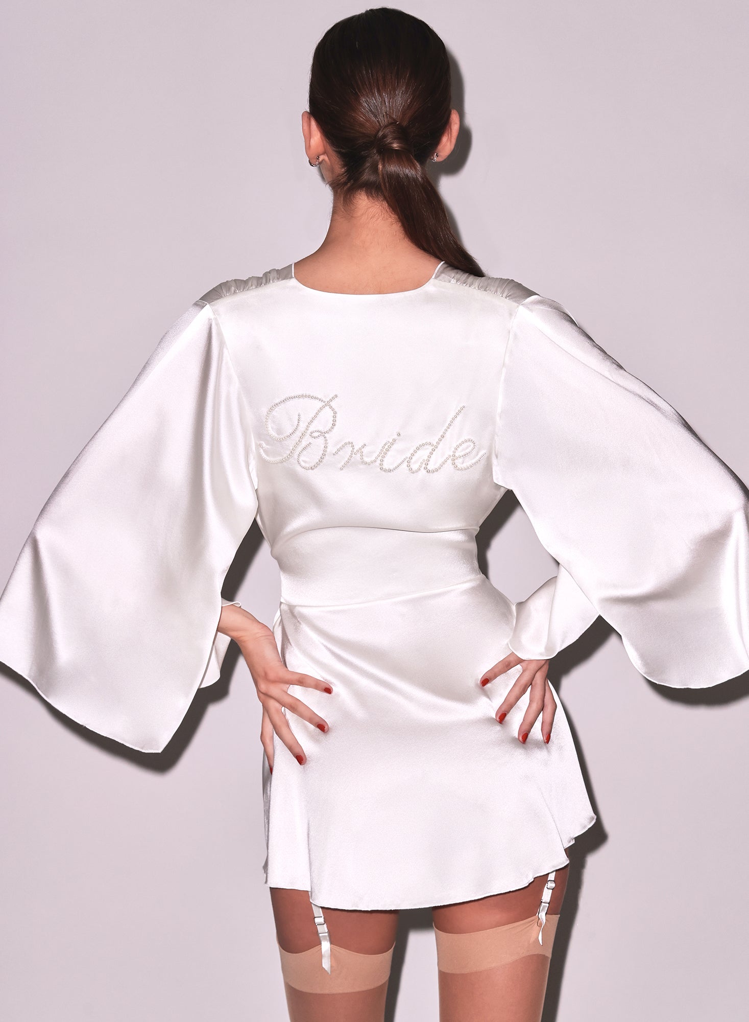 fleur du mal Bride Embroidered Angel Sleeve Robe ivory