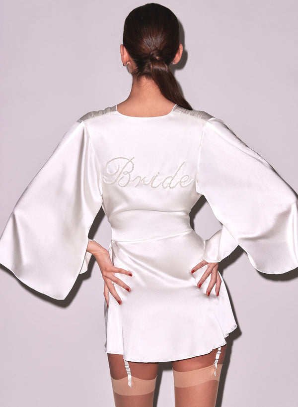Ivory Bride Embroidered Angel Sleeve Robe
