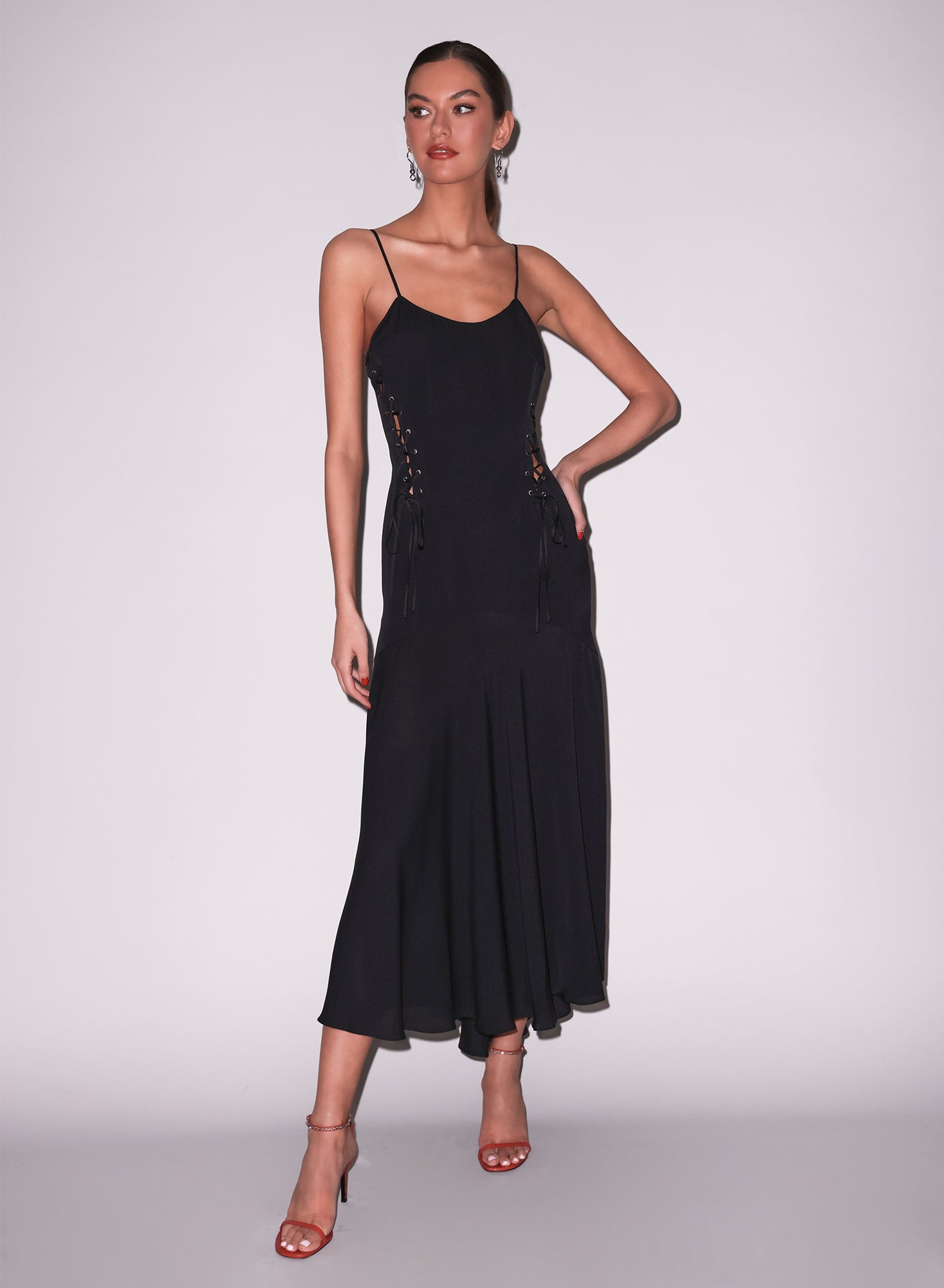 Gia Gown in black