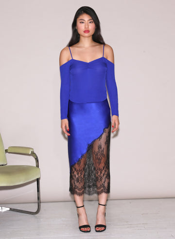 Electric blue - Georgette Cold Shoulder Top | Fleur du Mal