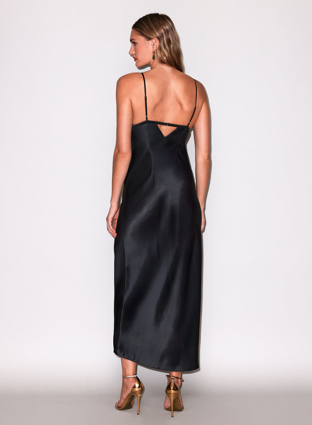 Delilah-Embroidery-Cutout Dress-Black-FleurduMal-Back-ull