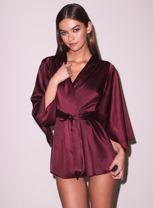 Black - Angel Sleeve Robe | Fleur du Mal