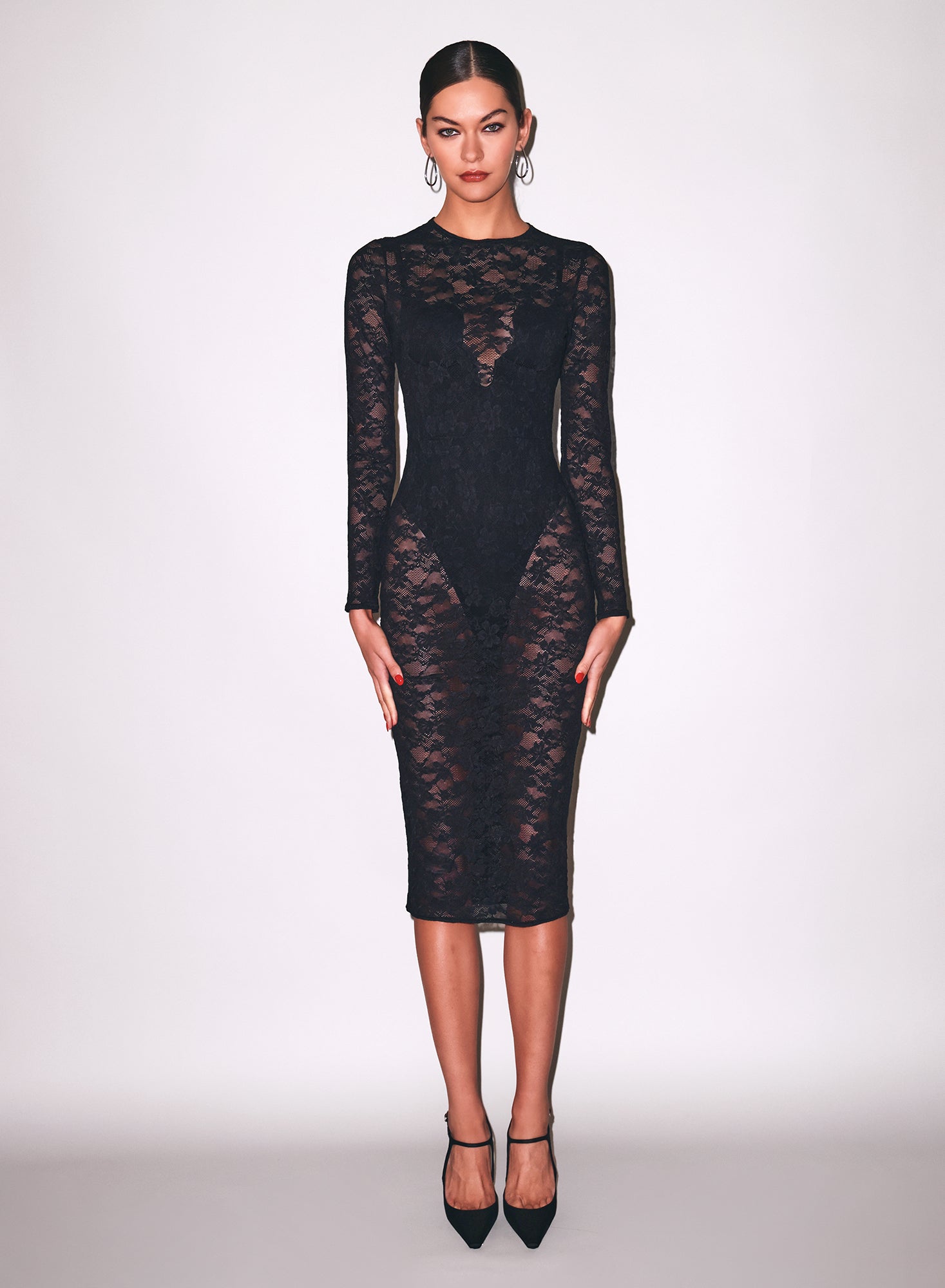 Black Le Stretch Lace Long Sleeve Dress