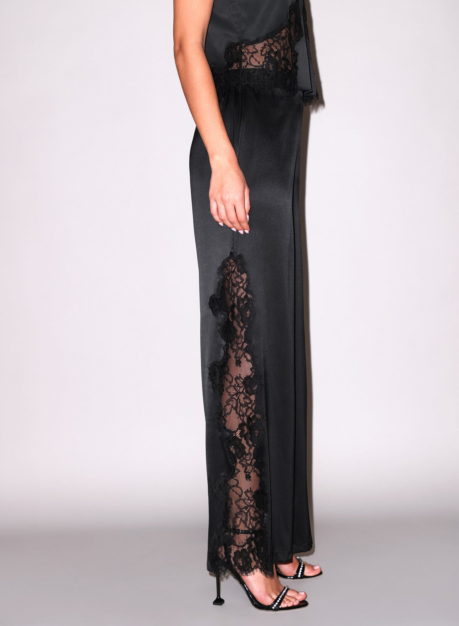 Juliet Lace Lounge Pant