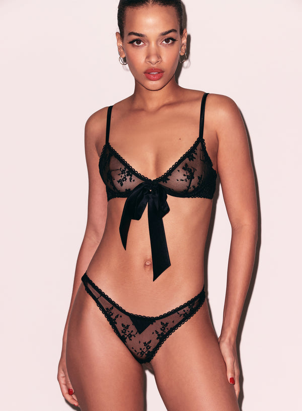 Black - Untie Me Demi Bra | Fleur du Mal