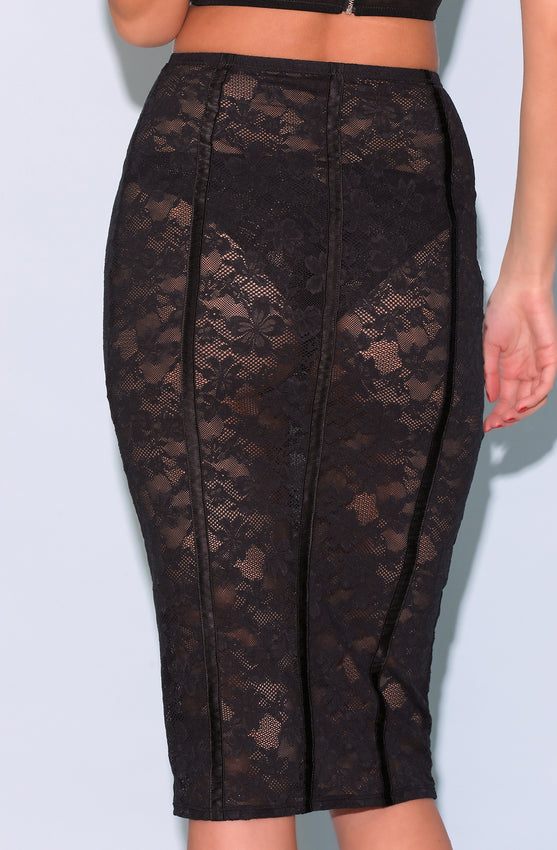 Le Stretch Lace Pencil Skirt