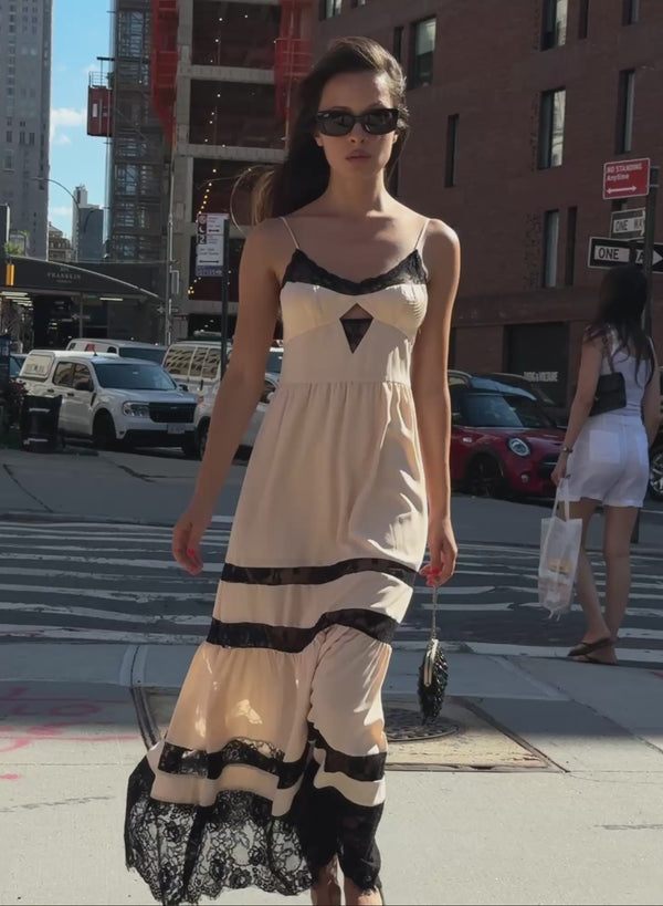 Soft bisque - Adeline Dress | Fleur du Mal