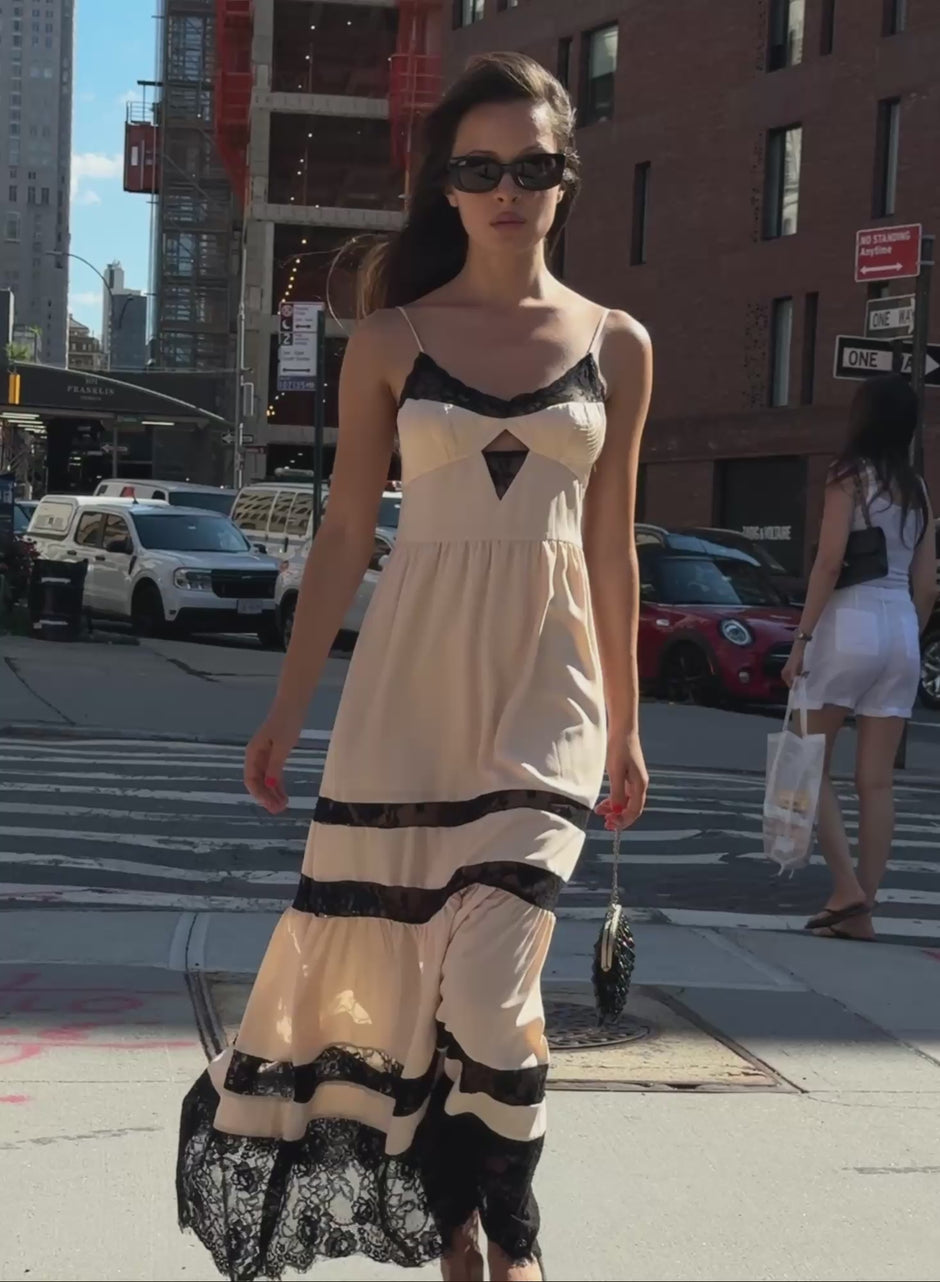 Soft bisque - Adeline Dress | Fleur du Mal