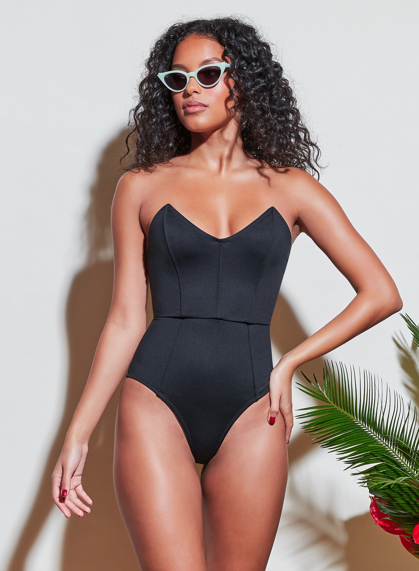 Black strapless swimsuit one 2024 piece