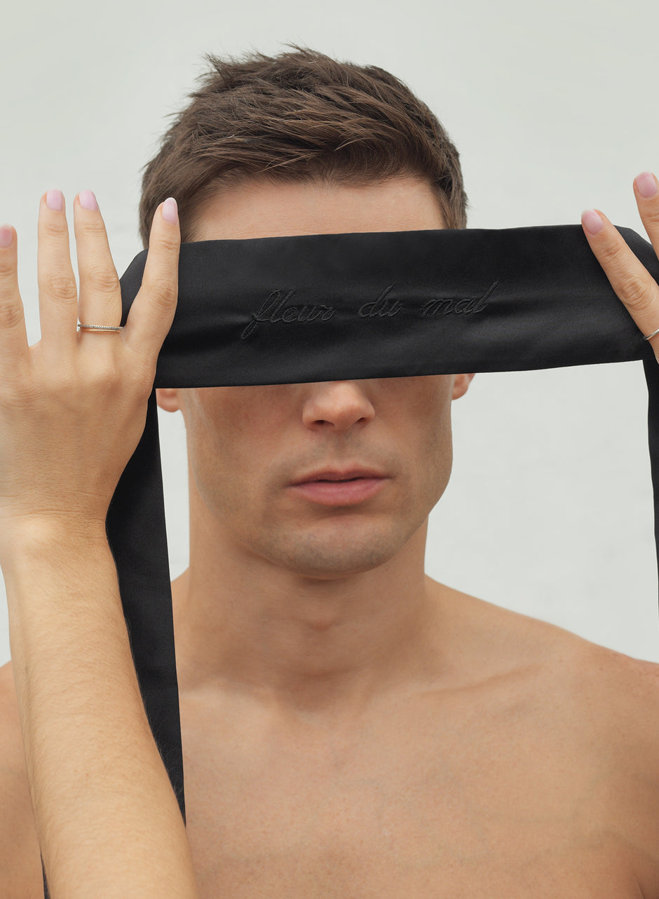 Black - Fleur du Mal Silk Blindfold | Fleur du Mal